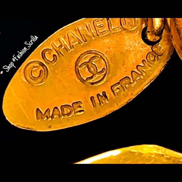 CHANEL 31 RUE CAMBON 1980โs double pendant chain - Picture 10 of 15